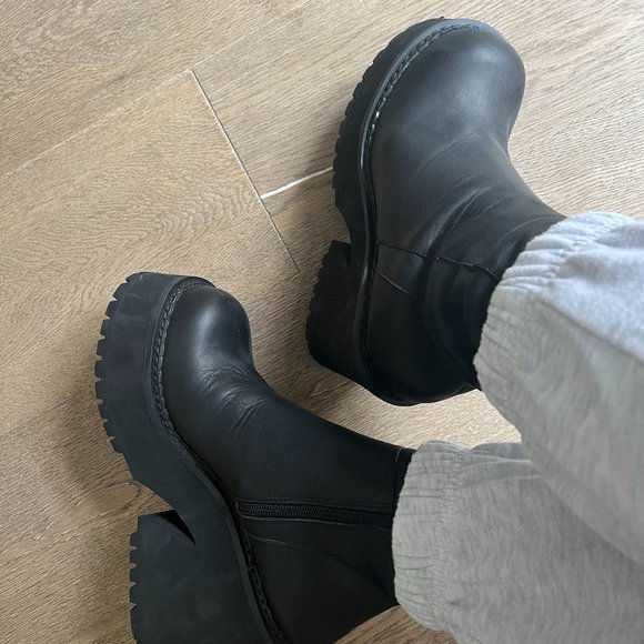 UNIF Shoes Unif Parker Boots Poshmark